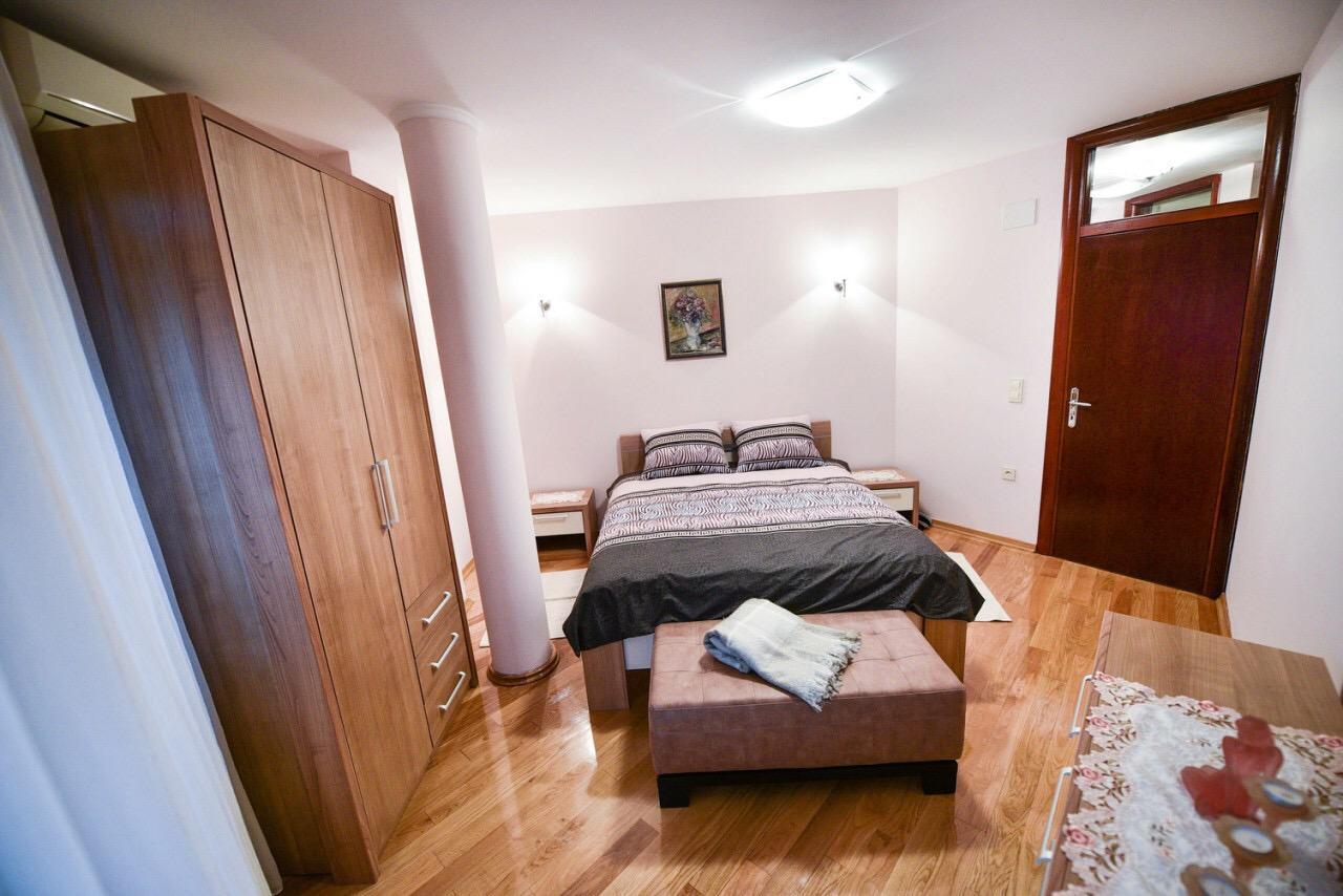 Apartman Natalija Баня Лука Екстериор снимка