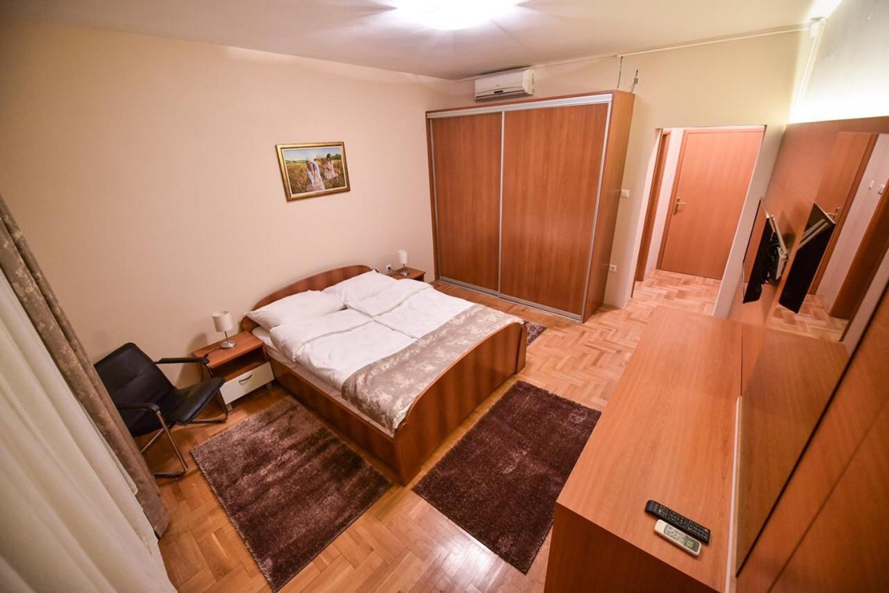 Apartman Natalija Баня Лука Екстериор снимка