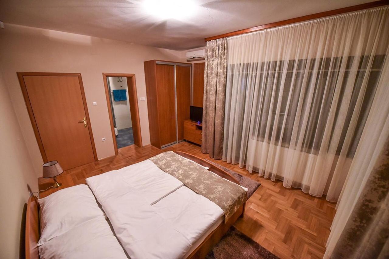 Apartman Natalija Баня Лука Екстериор снимка